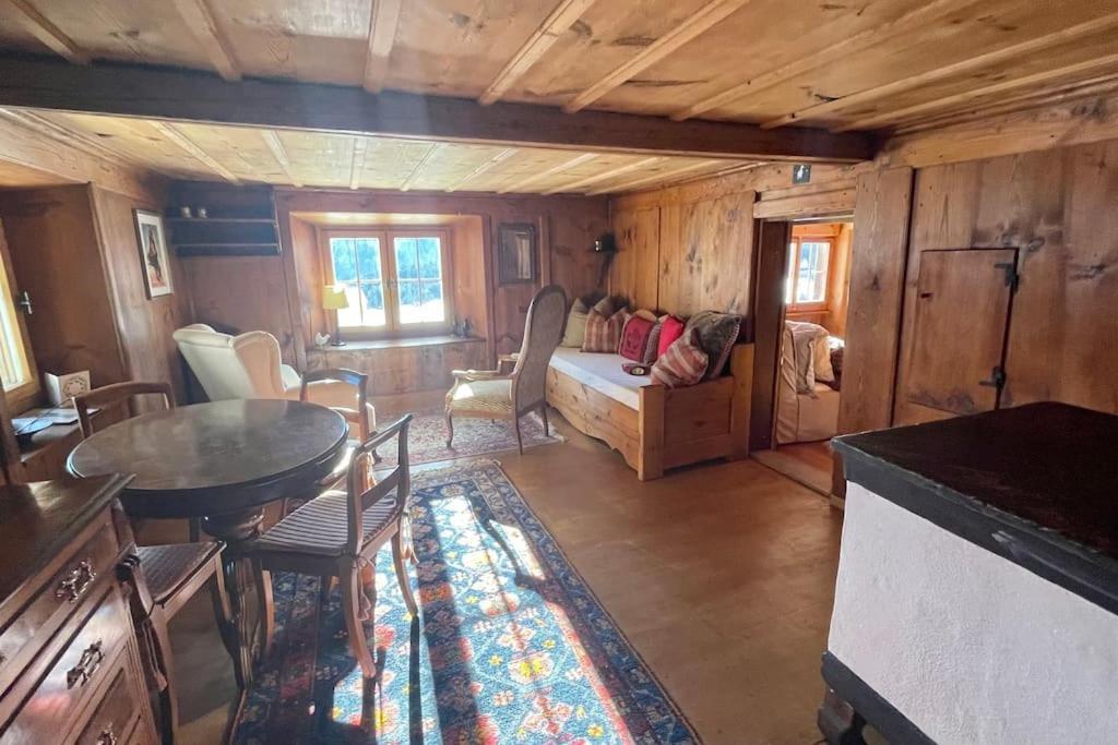 Swiss Chalet Near Flims Trin Bagian luar foto
