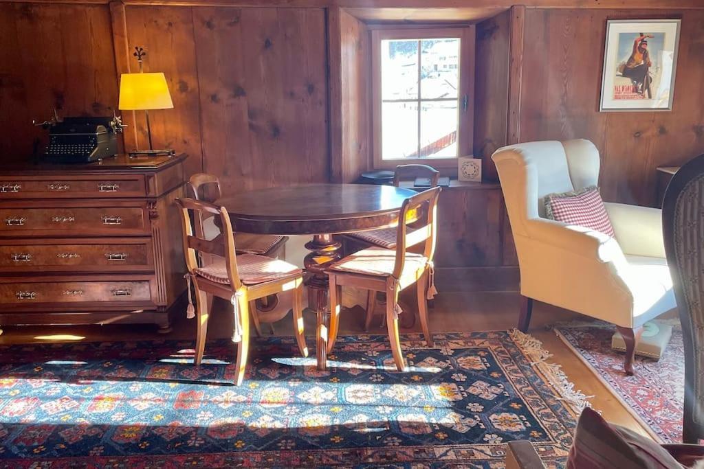 Swiss Chalet Near Flims Trin Bagian luar foto